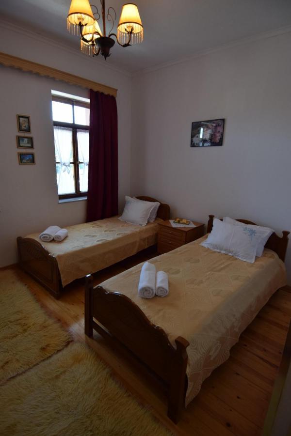 Hotel Brahimi Gjirokastër Buitenkant foto
