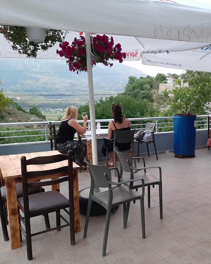 Hotel Brahimi Gjirokastër Buitenkant foto