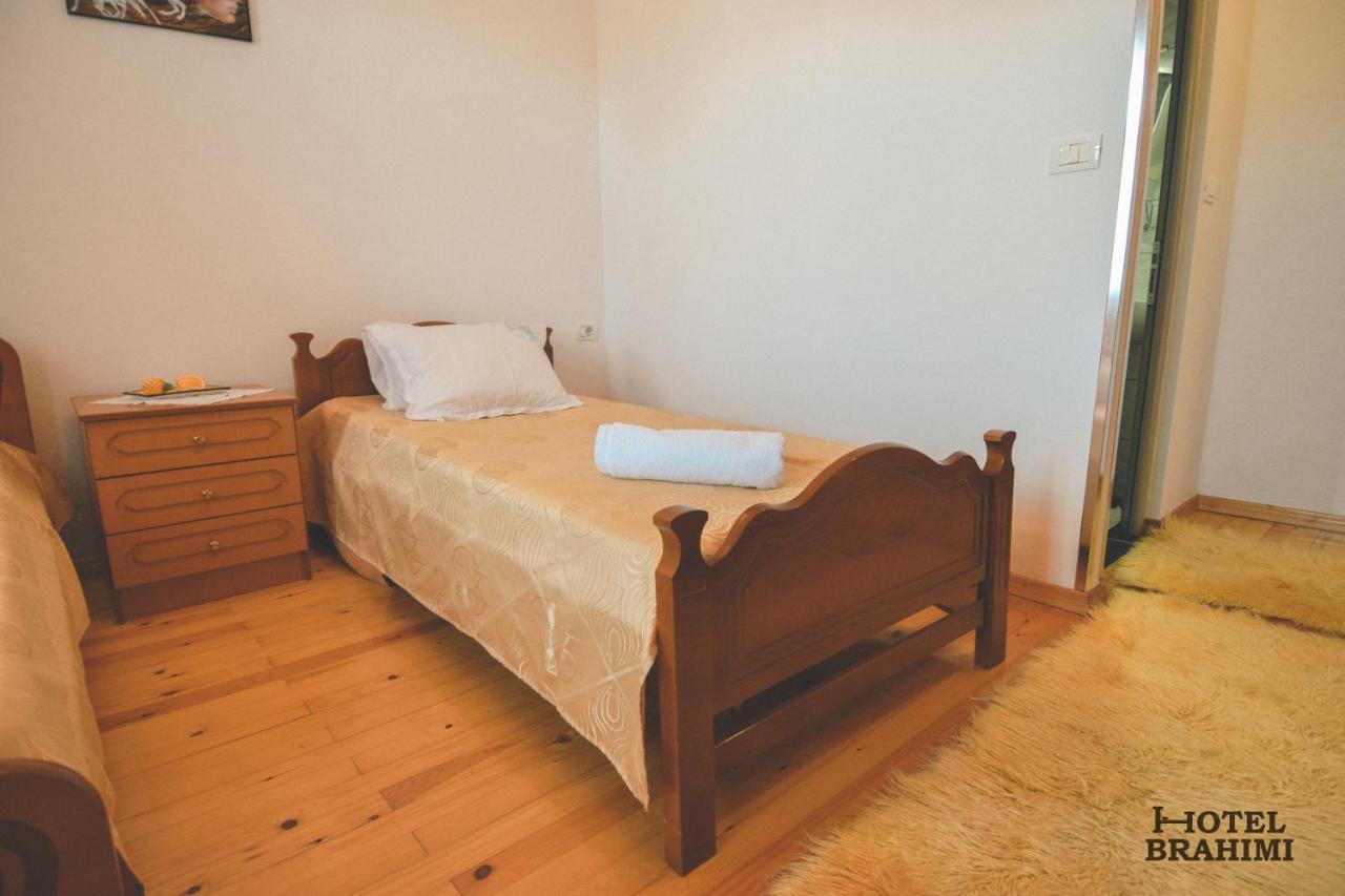 Hotel Brahimi Gjirokastër Buitenkant foto
